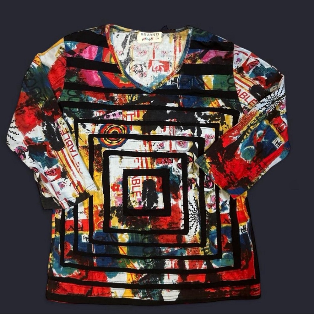Avanti Multicolor Abstract V-Neck Top